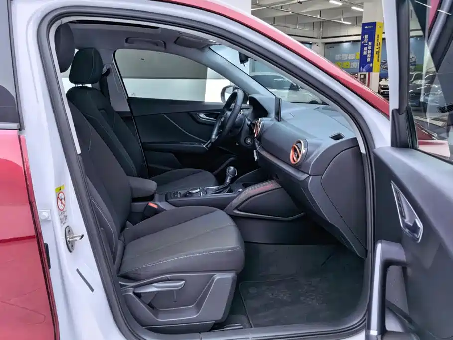 Audi Q2L — миниатюра 8