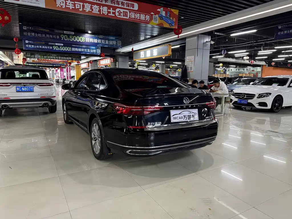 Volkswagen Passat — миниатюра 8