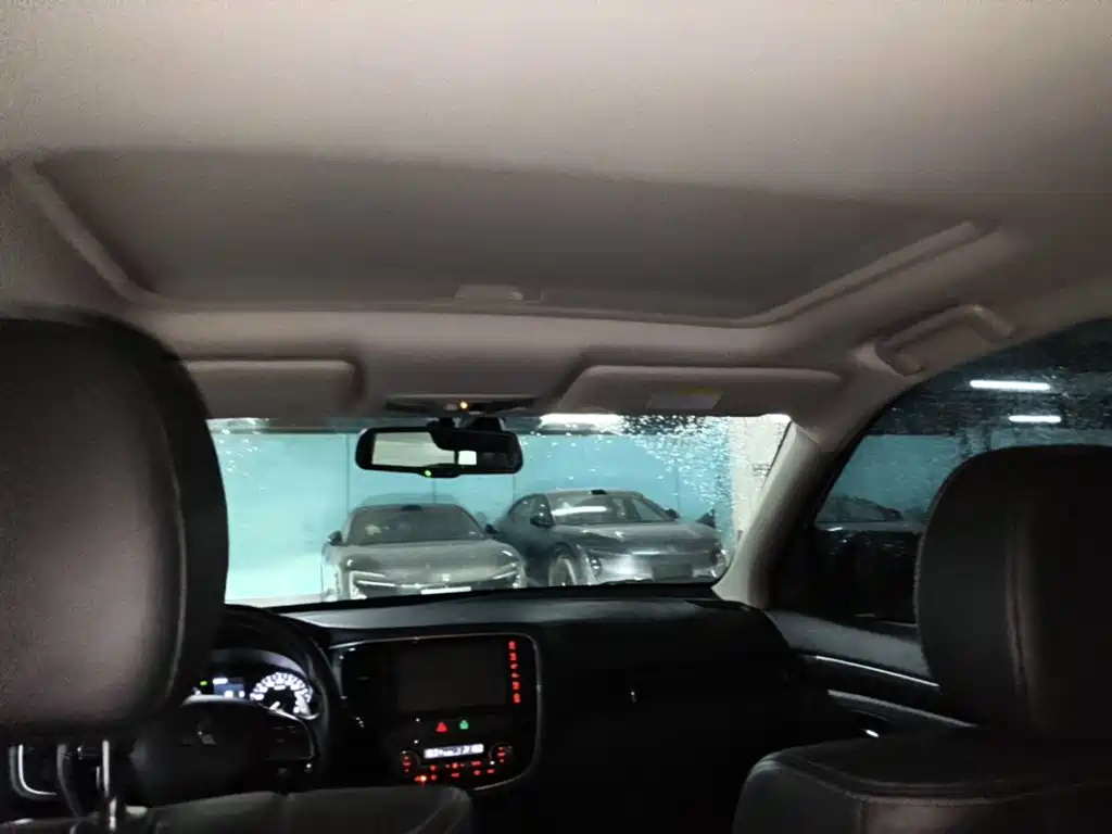 Mitsubishi Outlander — миниатюра 23