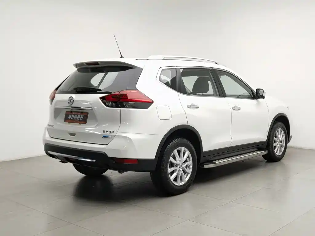 Nissan X-Trail — миниатюра 2