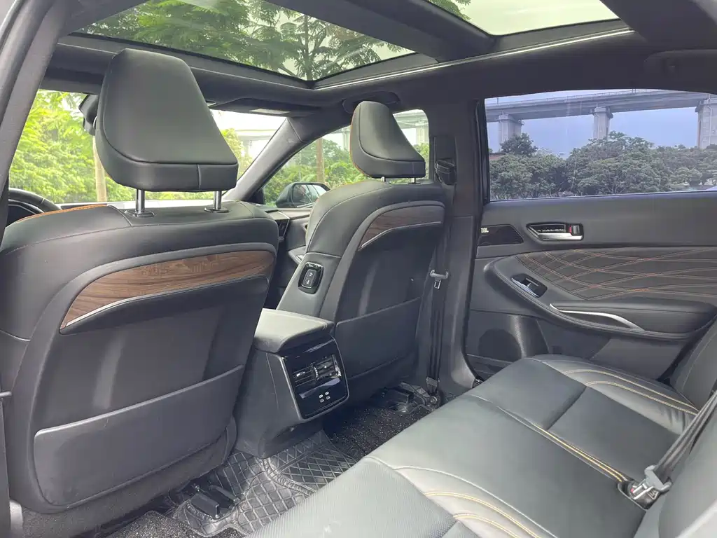 Toyota Avalon — миниатюра 26