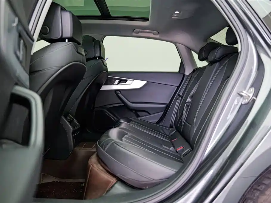 Audi A4L — миниатюра 8