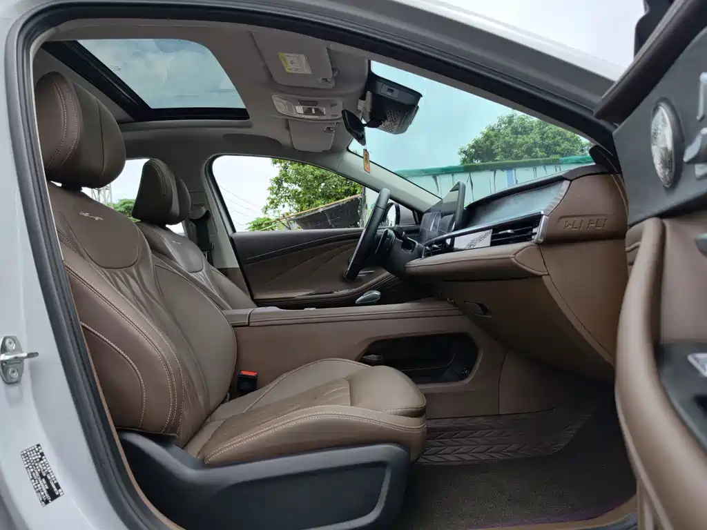 Chery Arrizo 8 — миниатюра 7