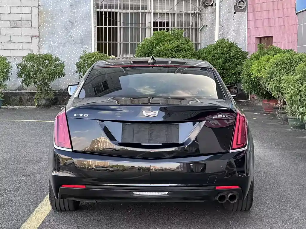 Cadillac CT6 — миниатюра 11