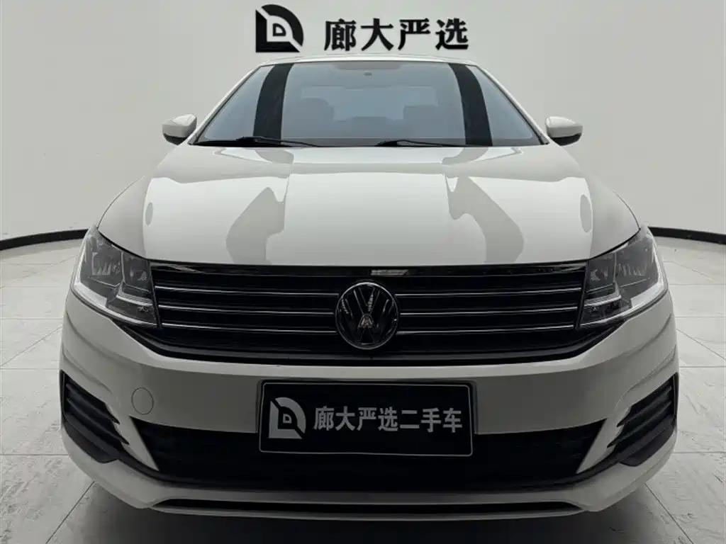 Volkswagen Lavida — миниатюра 2