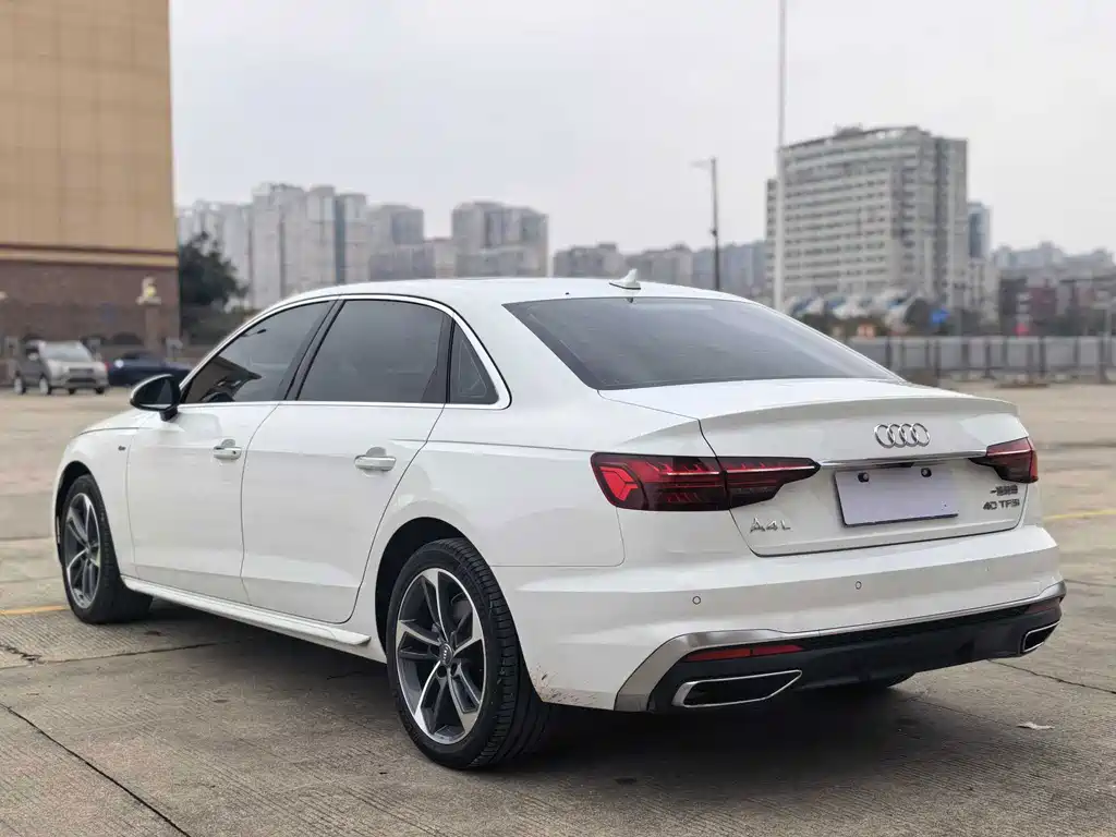 Audi A4L — миниатюра 8