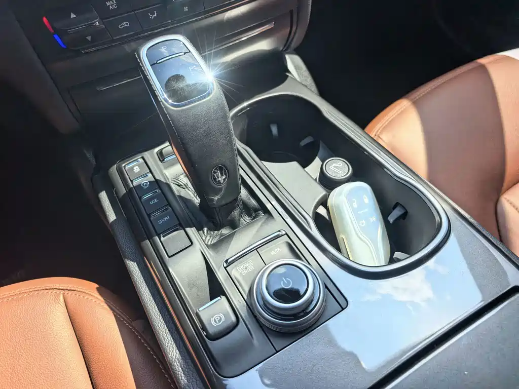 Maserati Ghibli — миниатюра 16
