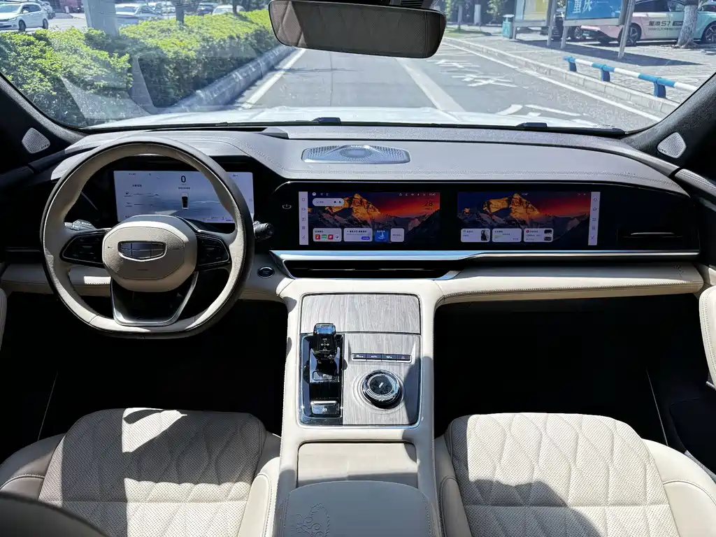 Geely Xingyue L — миниатюра 14