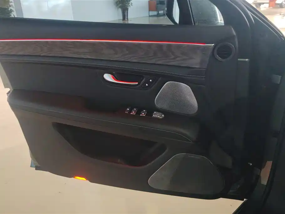 Aito M5