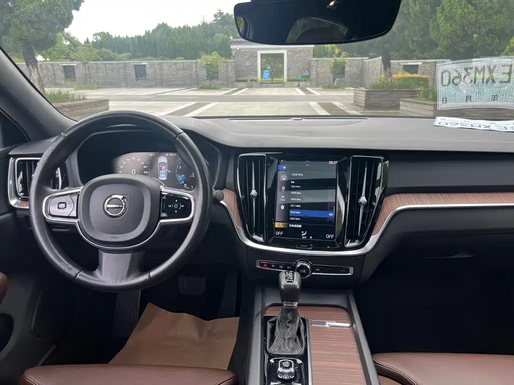 Volvo S60 — миниатюра 6
