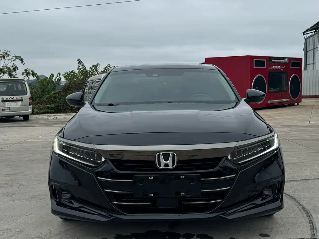 Honda Accord — миниатюра 2