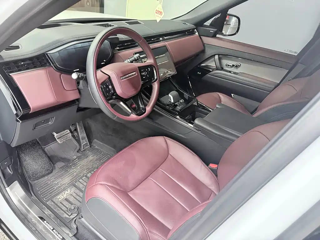 Land Rover Range Rover Sport 2025 400PS Dynamic SE