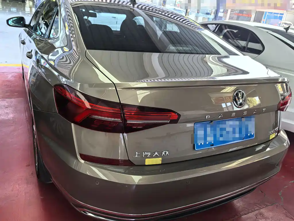 Volkswagen Passat — миниатюра 5