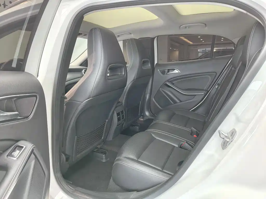 Mercedes-Benz GLA 2017 GLA 200