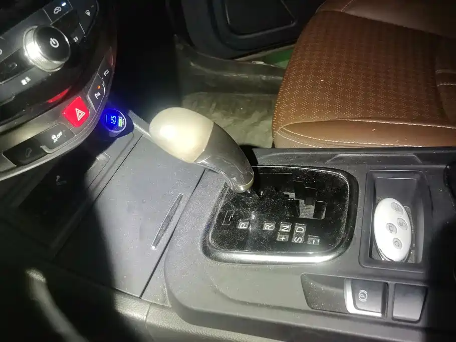 BYD S7 — миниатюра 16