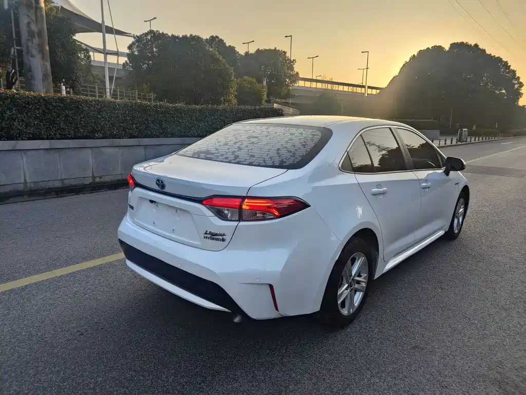 Toyota Corolla Levin 2022 1.8H E-CVT