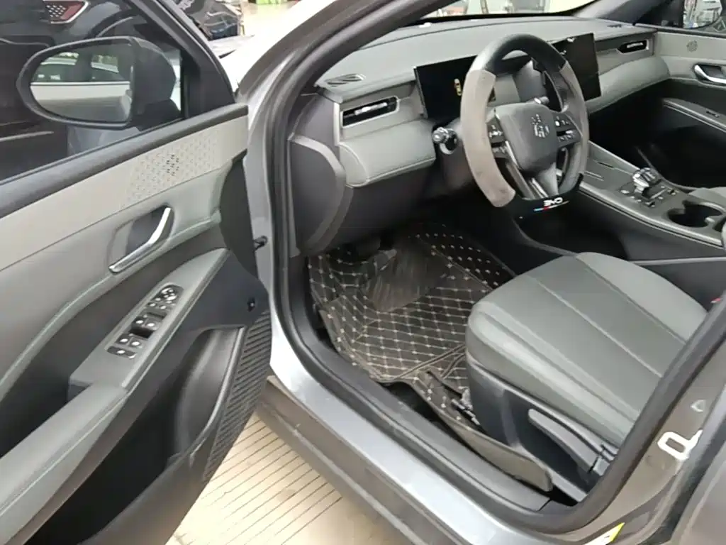 BYD Qin PLUS — миниатюра 16