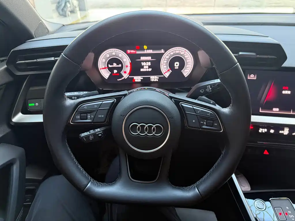 Audi A3 — миниатюра 9