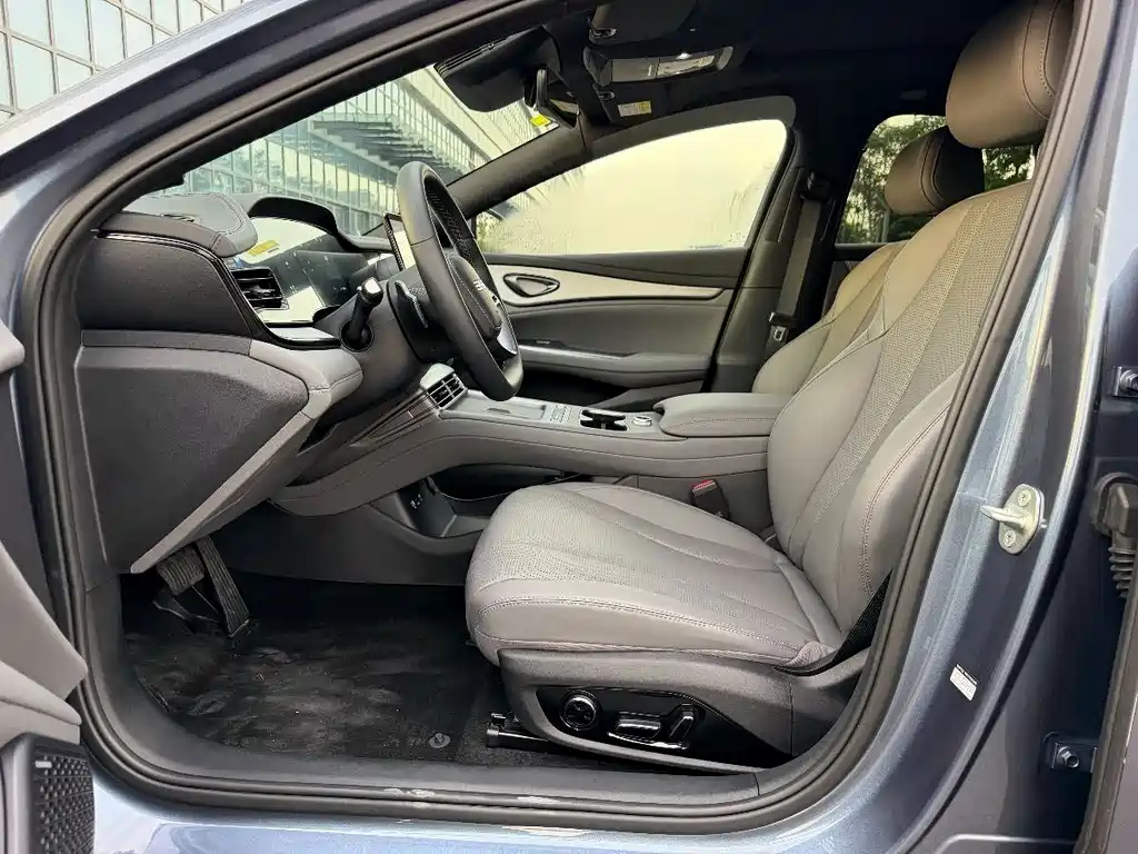 BYD Seal 07 DM-i — миниатюра 8