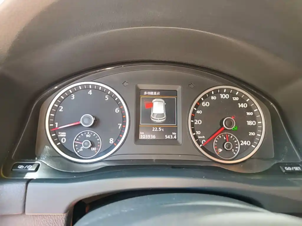 Volkswagen Tiguan — миниатюра 12
