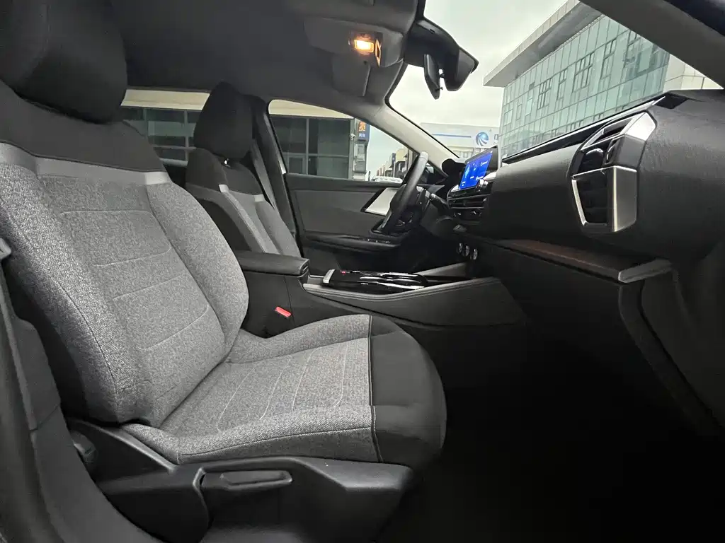 CITROEN VERSAILLES C5 X