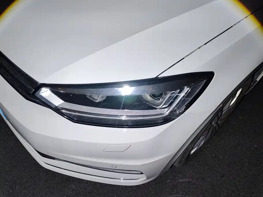 Volkswagen Touran — миниатюра 5