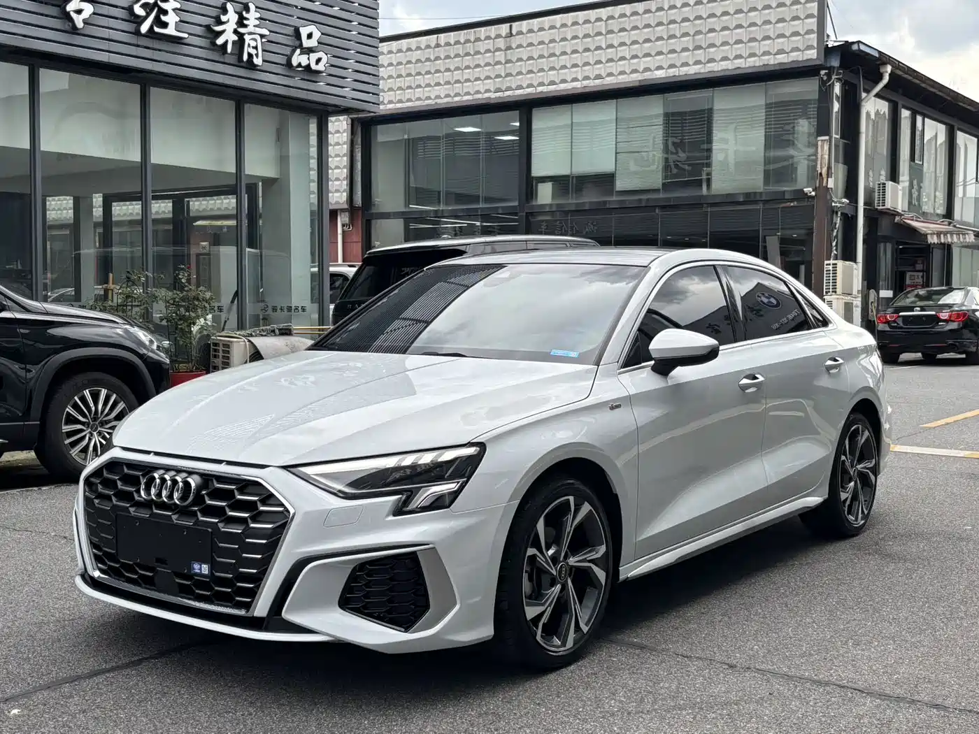 奥迪A3 2023款 A3L Limousine 35 TFSI 豪华运动型 2026