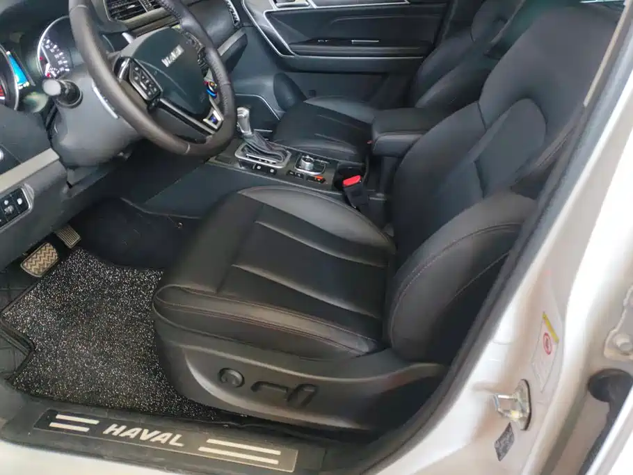 Haval H6 Coupe — миниатюра 9