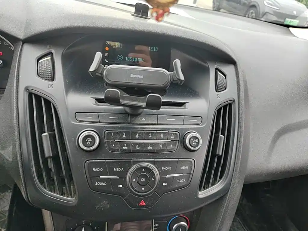 Ford Focus — миниатюра 13