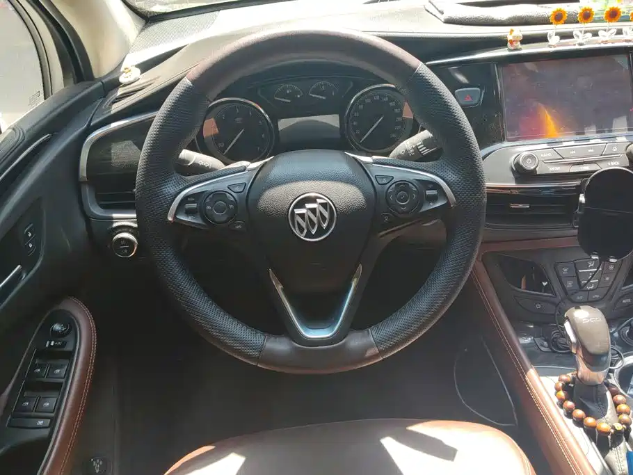 Buick Envision Plus — миниатюра 15