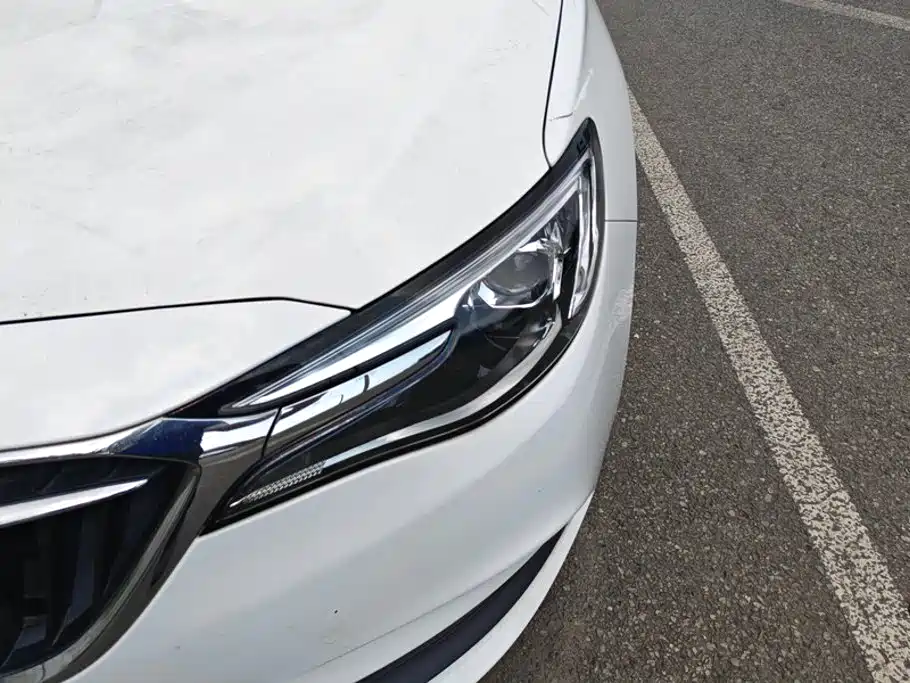 Buick Excelle — миниатюра 5