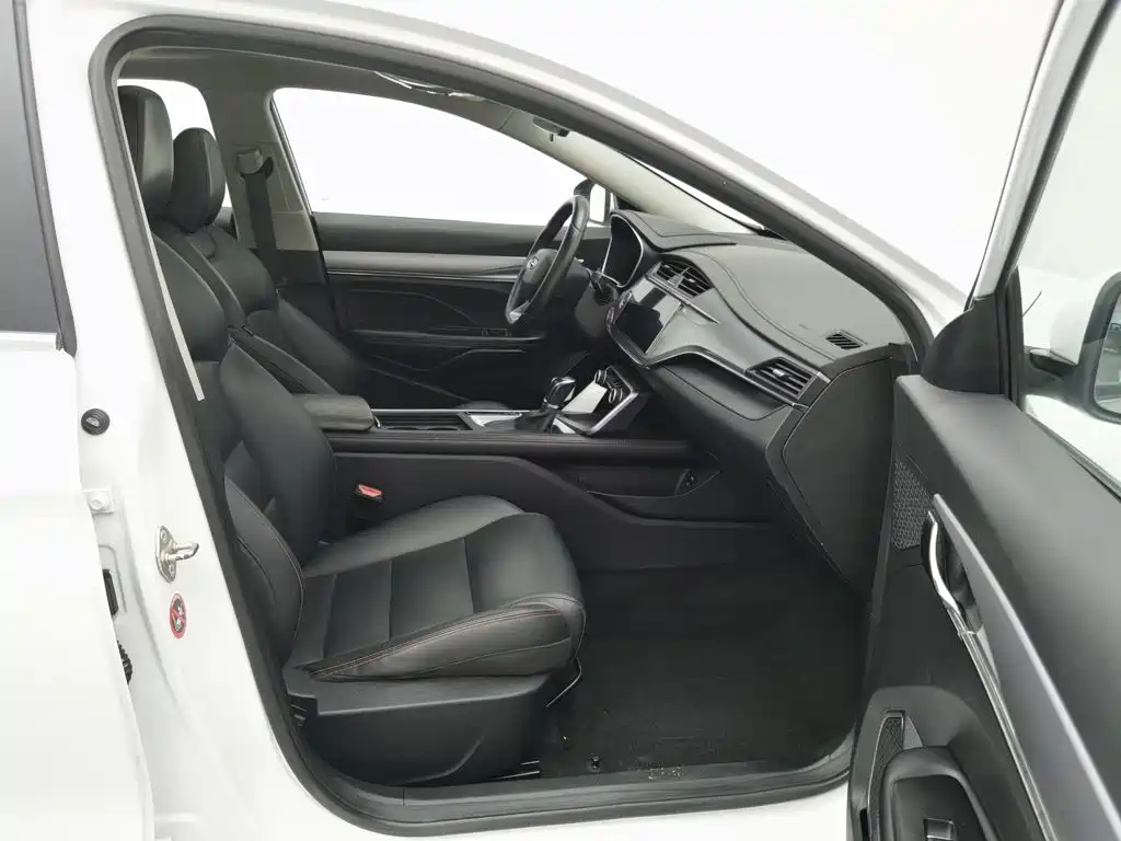 Geely Binrui — миниатюра 23