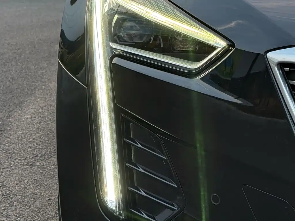Cadillac CT6 — миниатюра 18