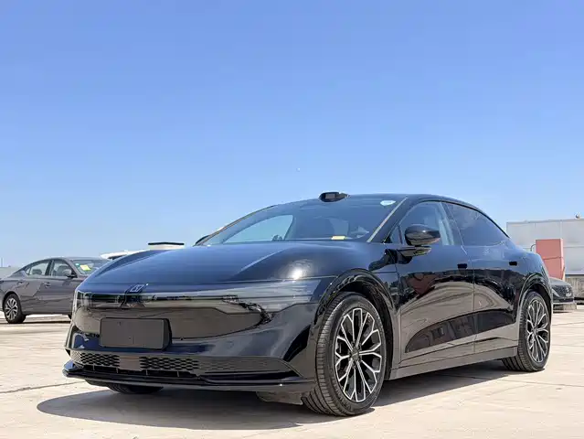 2024 Zeekr 007