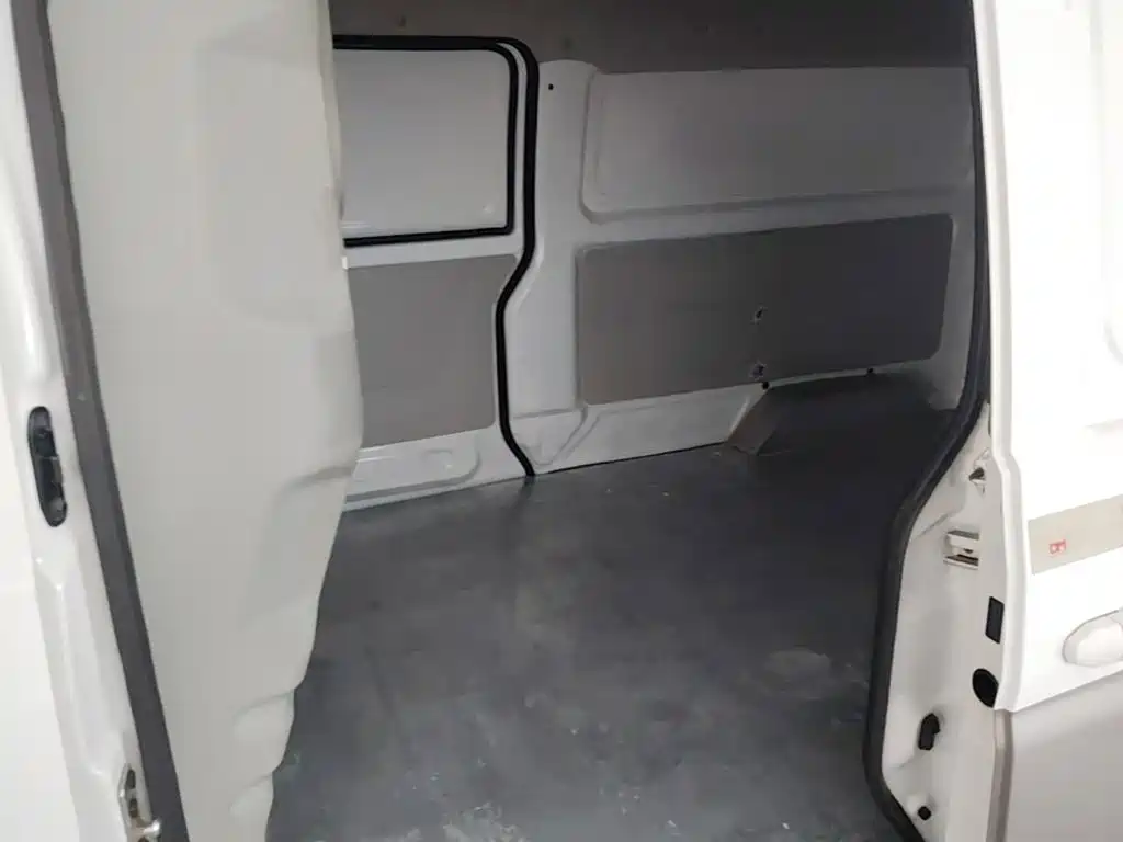 Jinbei Hiace X30L — миниатюра 17