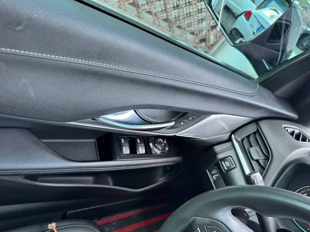 Cadillac CT4 2022 28T