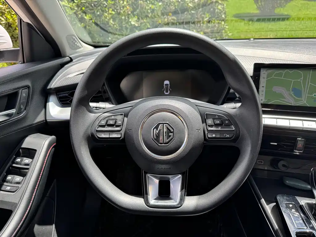 MG MG5 — миниатюра 17