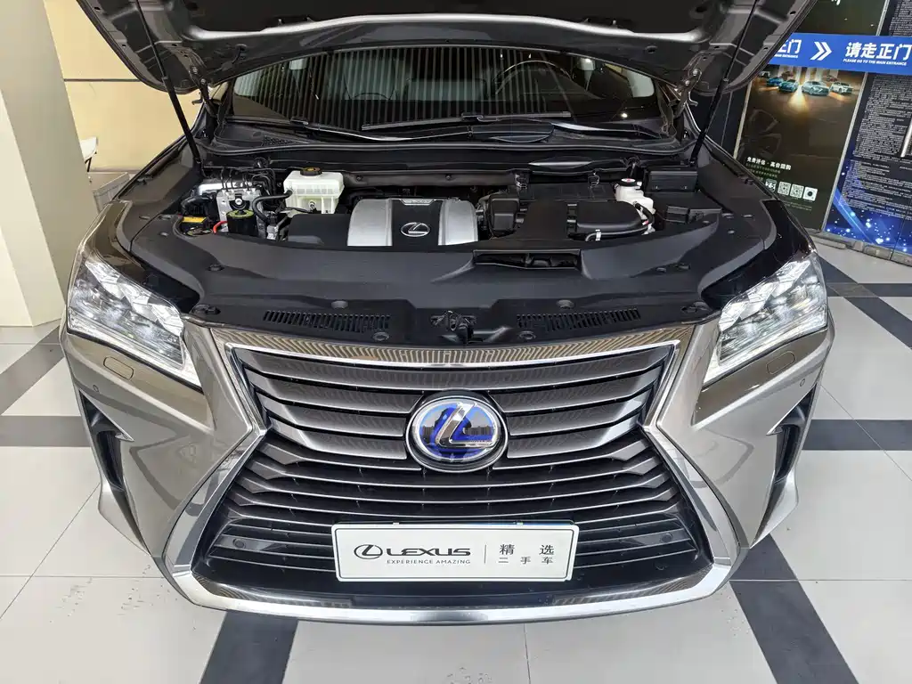 Lexus RX — миниатюра 7
