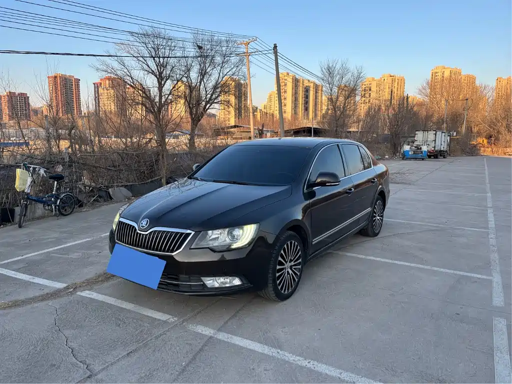 Skoda Superb 2013