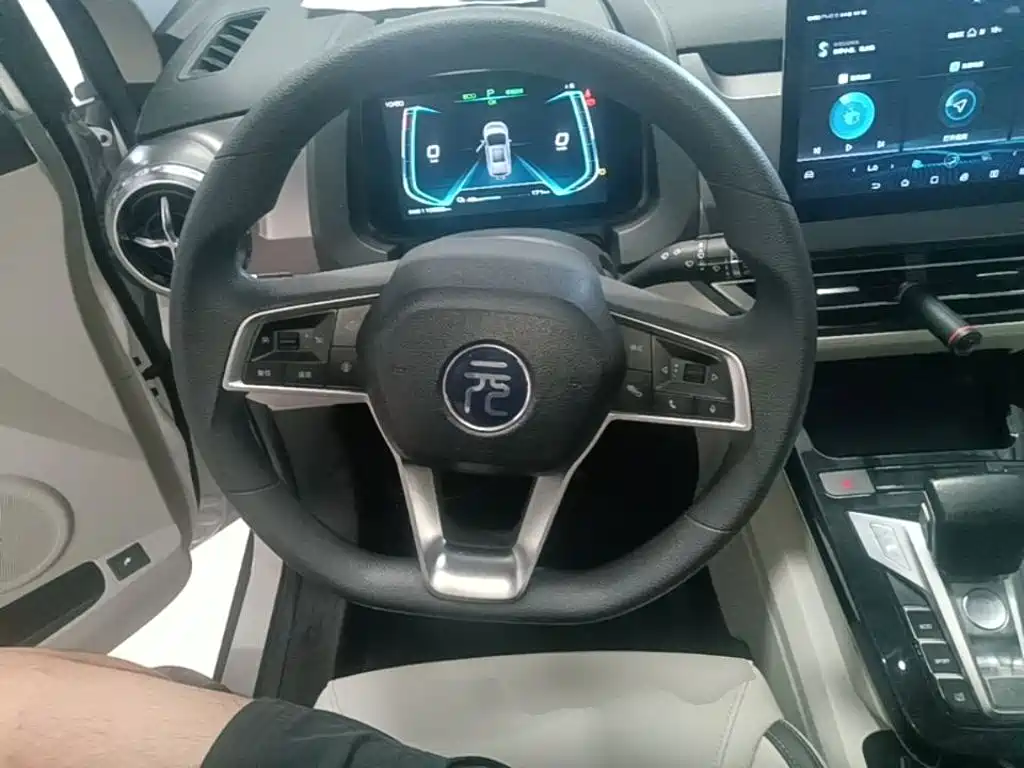 BYD Yuan Pro — миниатюра 11