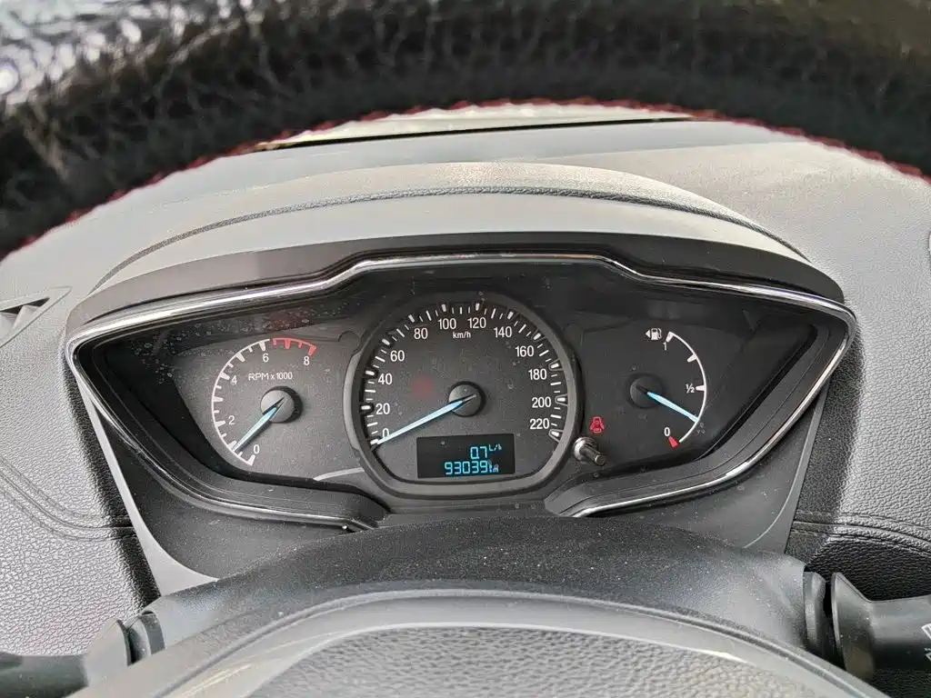 Ford Escort — миниатюра 4