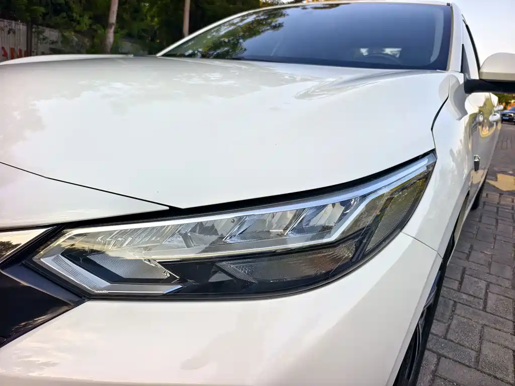 Nissan Sylphy — миниатюра 13