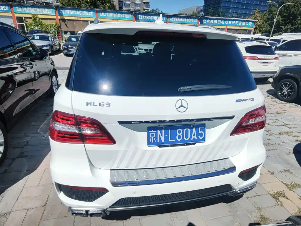 Mercedes-Benz M-Class AMG — миниатюра 17