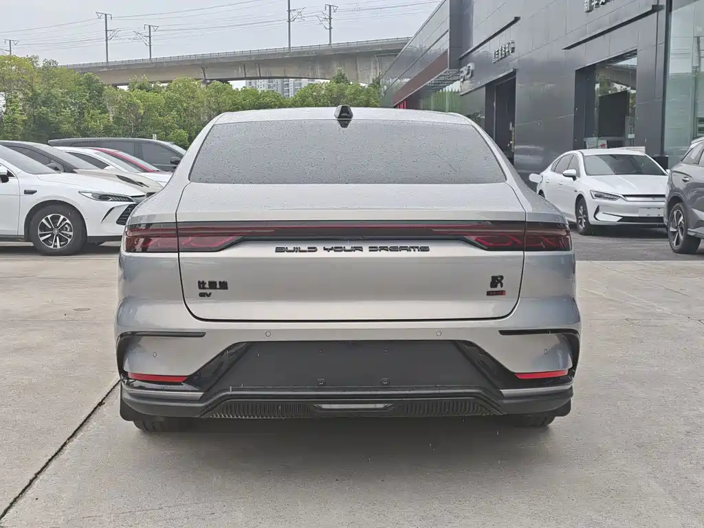 BYD Han — миниатюра 10