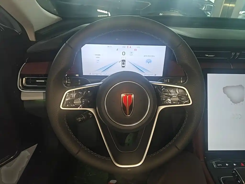 Hongqi H5 2025 2.0T AT