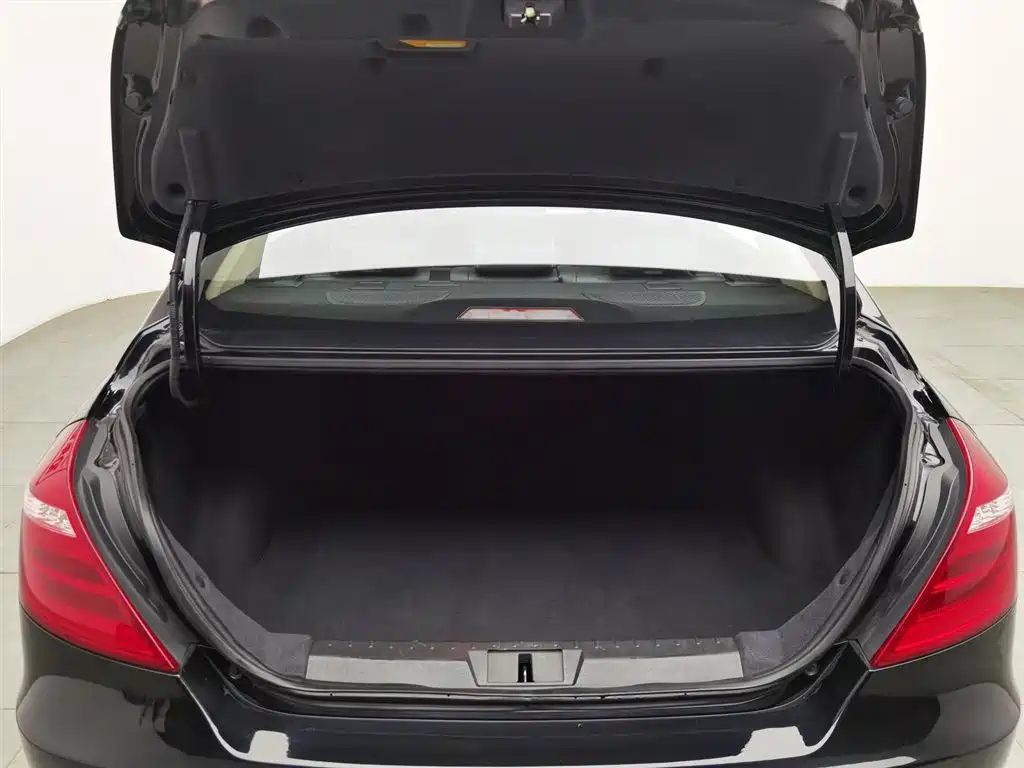 GEELY AUTOMOBILE EMGRAND