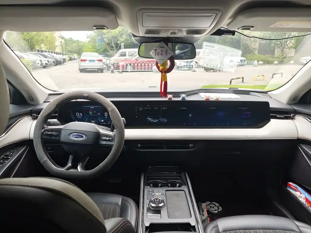 Ford Mondeo — миниатюра 11
