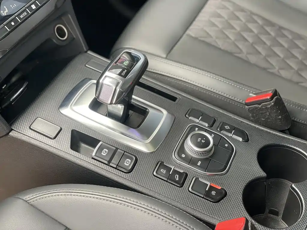 Haval H6 Coupe — миниатюра 9