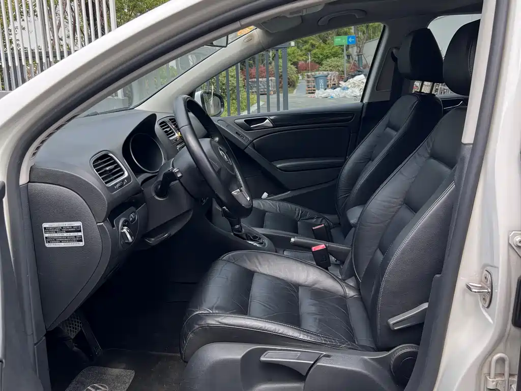 Volkswagen Golf — миниатюра 3