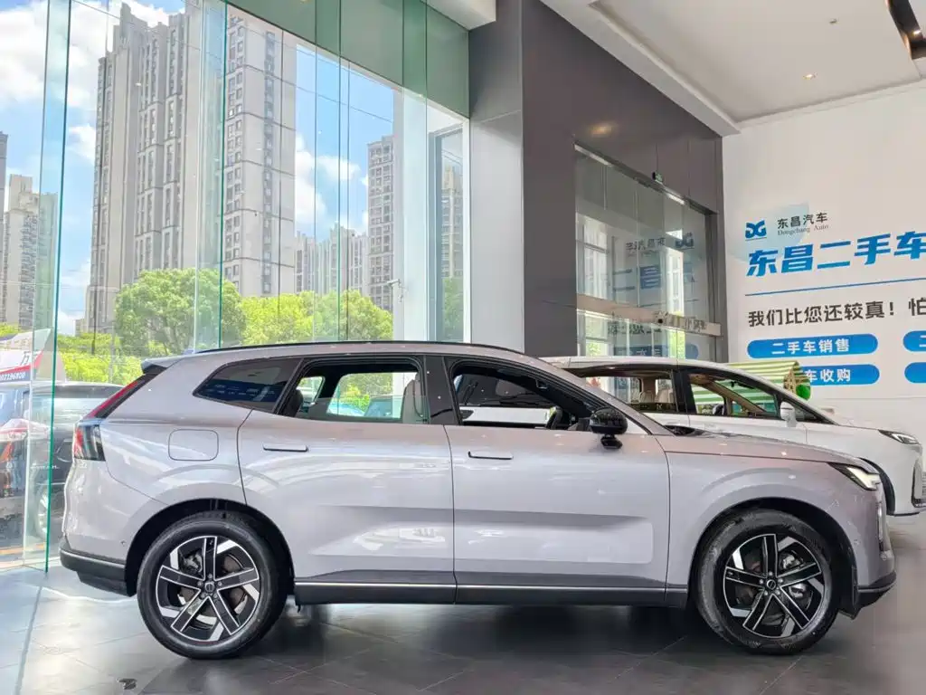 Volvo XC70 PHEV 2WD Long Range Core, фото 3